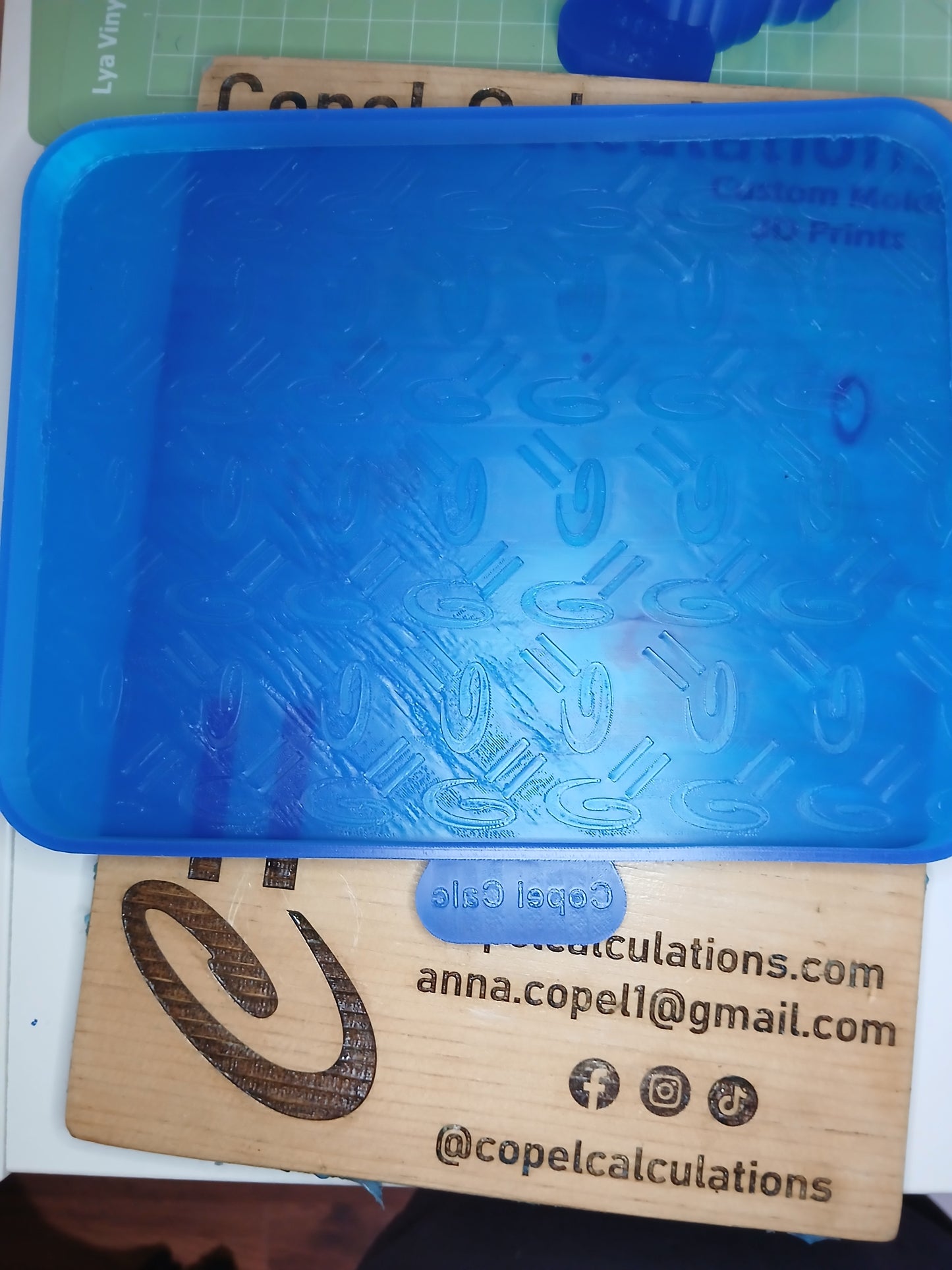 Silicone Tray - for Wax Brittle or catching overflow