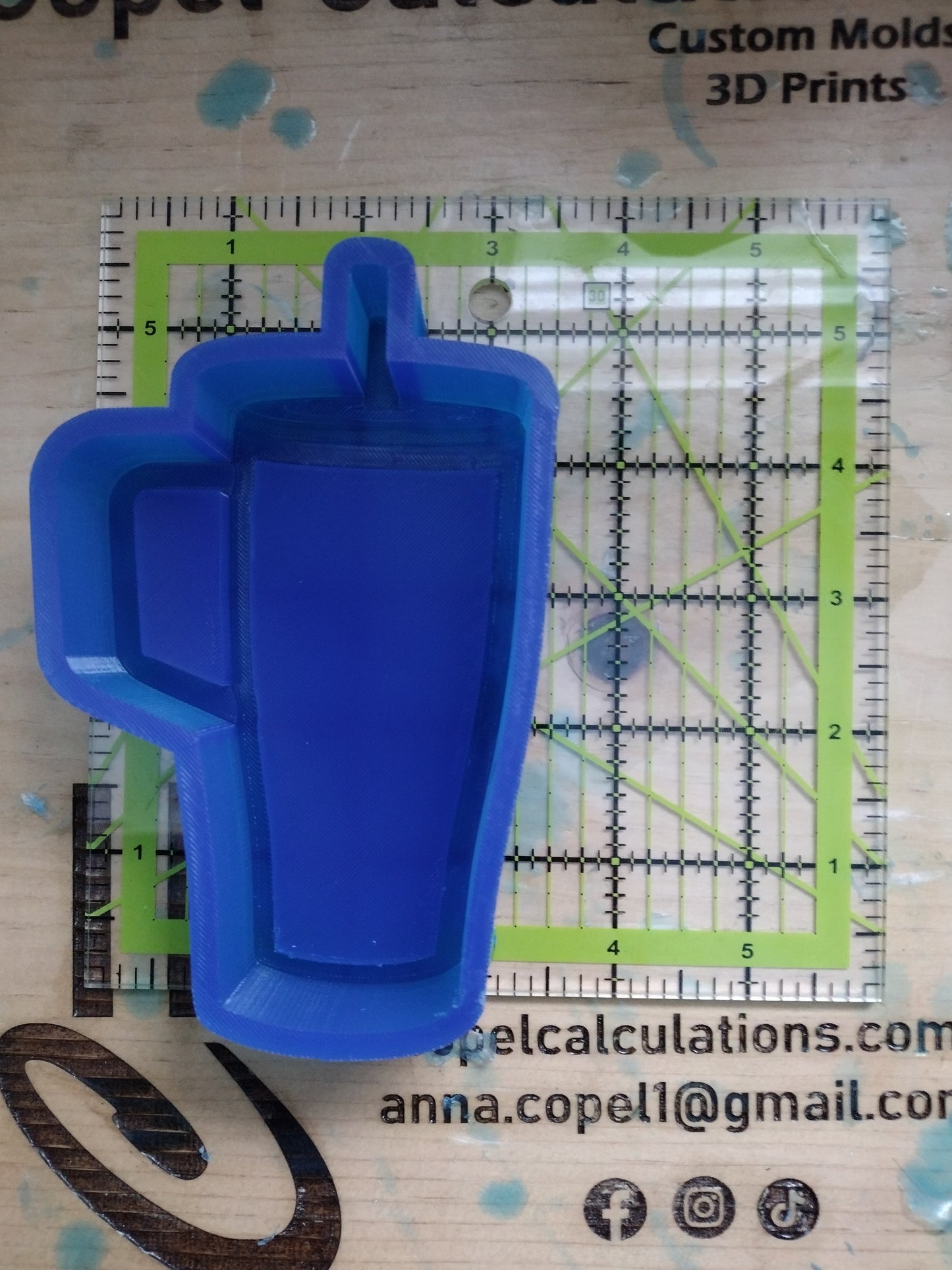 Tumbler Shaker Mold