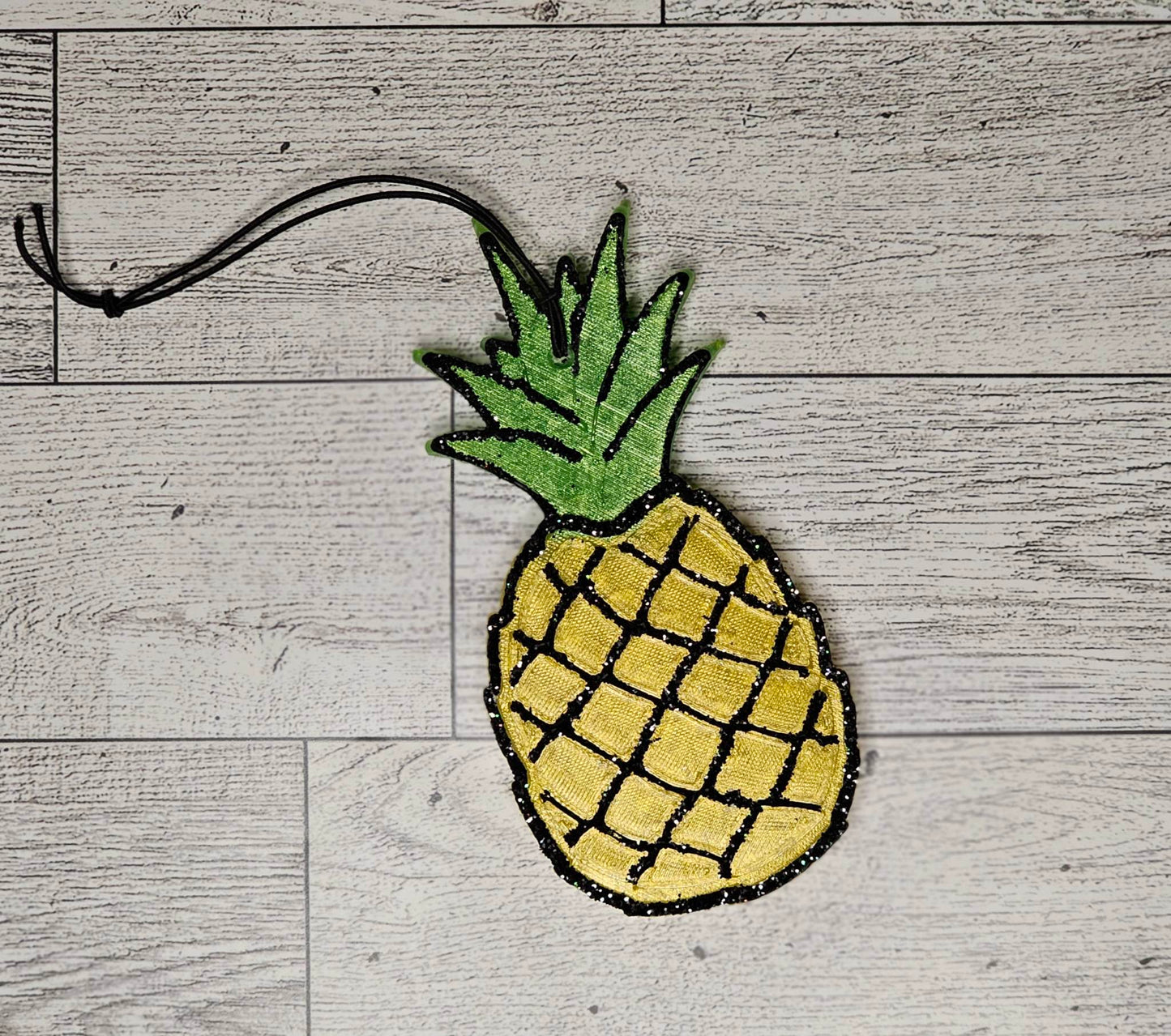 Pineapple with inserts